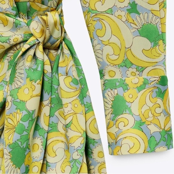 Zara Yellow and Green Wrap Dress - Picture 4 of 9